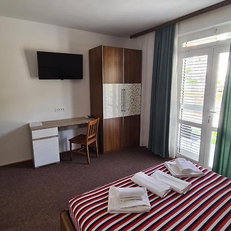 Studio Apartment Boksic Mlini Extérieur photo