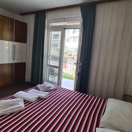 Studio Apartment Boksic Mlini Extérieur photo