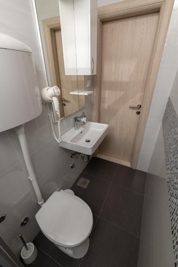 Studio Apartment Boksic Mlini Extérieur photo
